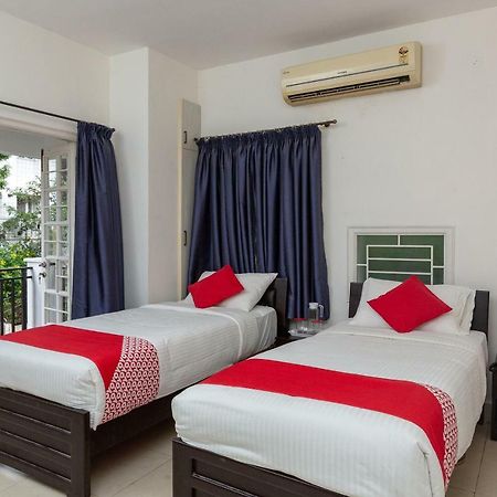 Oyo 23202 Cute Orange Service Apartments Τσενάι Εξωτερικό φωτογραφία