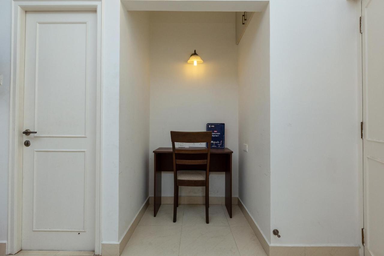 Oyo 23202 Cute Orange Service Apartments Τσενάι Εξωτερικό φωτογραφία